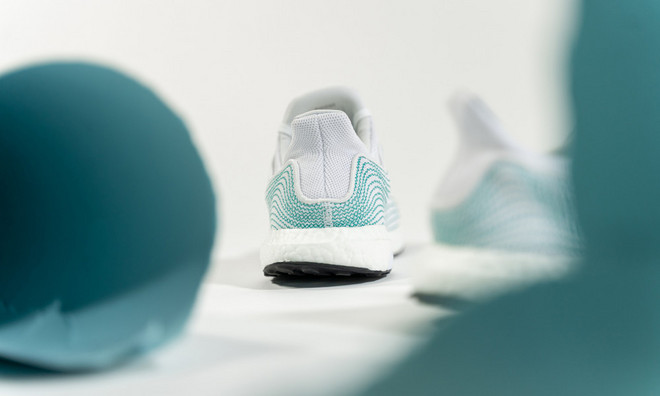 真正的“海底捞” adidas ULTRABOOST DNA PARLEY