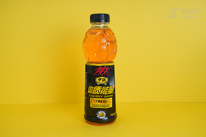 跑了100km，就为尝尝哪个运动饮料好喝