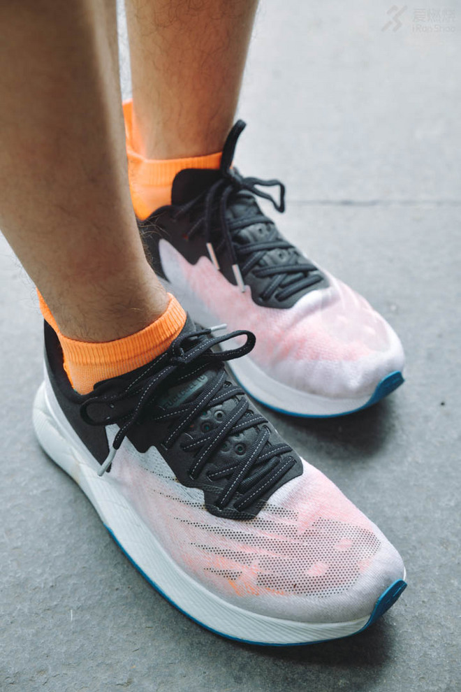 碳板时代｜New Balance FuelCell TC  5280演变出的竞训之道
