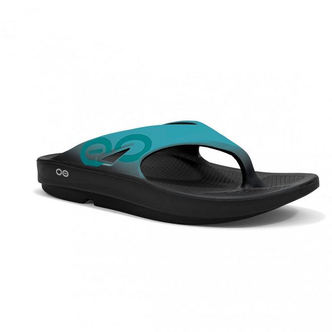 解放双脚  跑者的夏日清凉——拖鞋