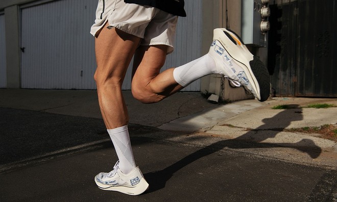 探店奥特莱斯｜配齐一套Nike的跑步装备需要多少钱