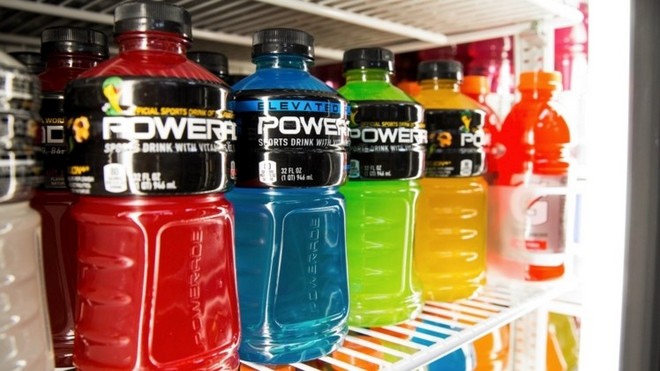 跑了100km，就为尝尝哪个运动饮料好喝