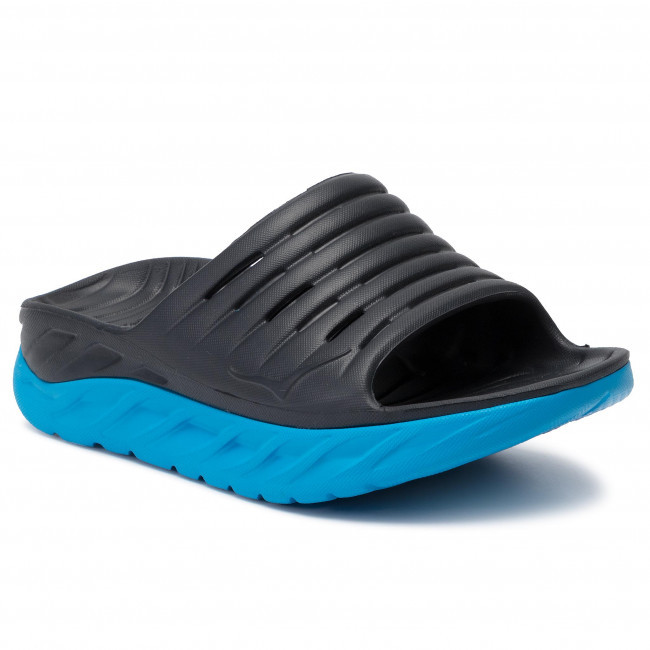 解放双脚  跑者的夏日清凉——拖鞋