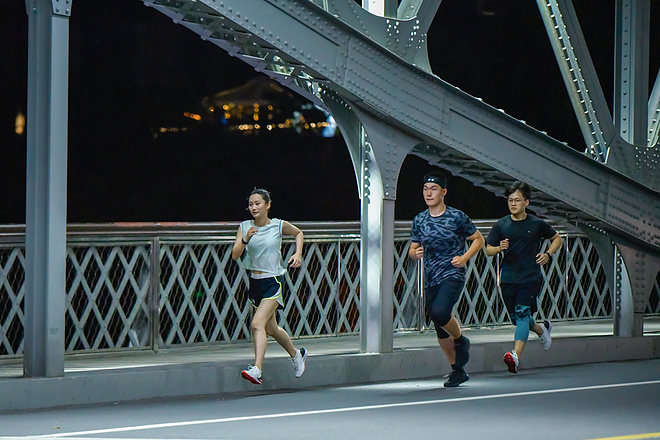 尽情跑，去追寻最美的城市之光