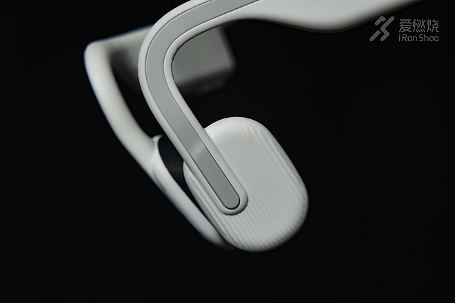 Open的运动耳机，绝不是Move时听个响儿