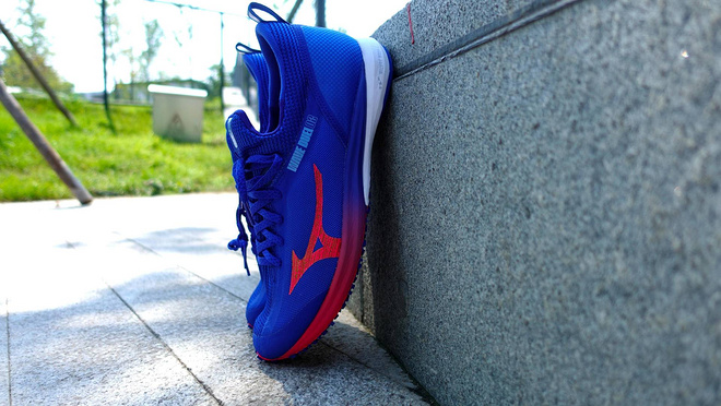 美津浓WAVE DUEL 2体验：WAVE黑科技重新回归