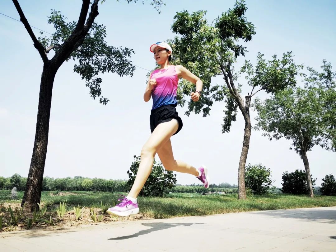 乔丹“巭”：飞影PB碳板跑鞋全网首测