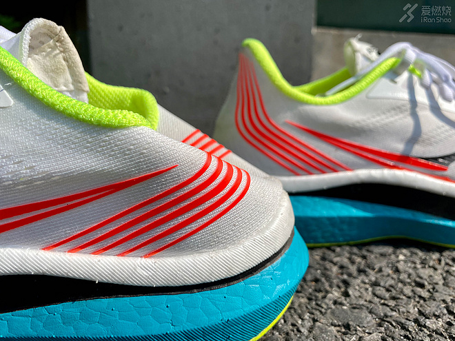 跑鞋｜负责到底 Saucony Endorphin Pro & Endorphin Speed