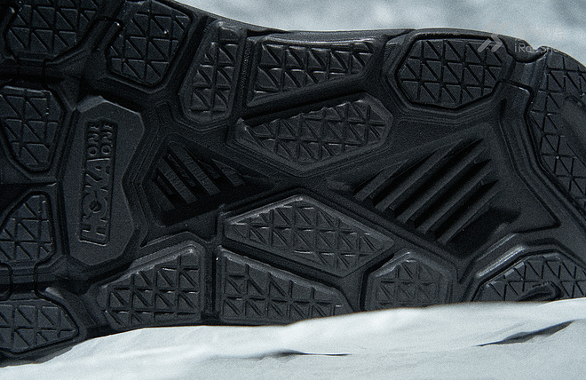 跑鞋 | 能跑+够潮= HOKA ONE ONE CLIFTON 7