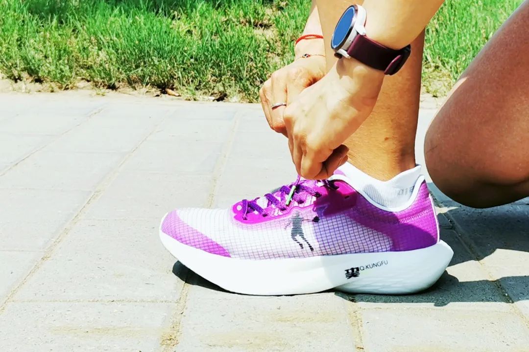 乔丹“巭”：飞影PB碳板跑鞋全网首测