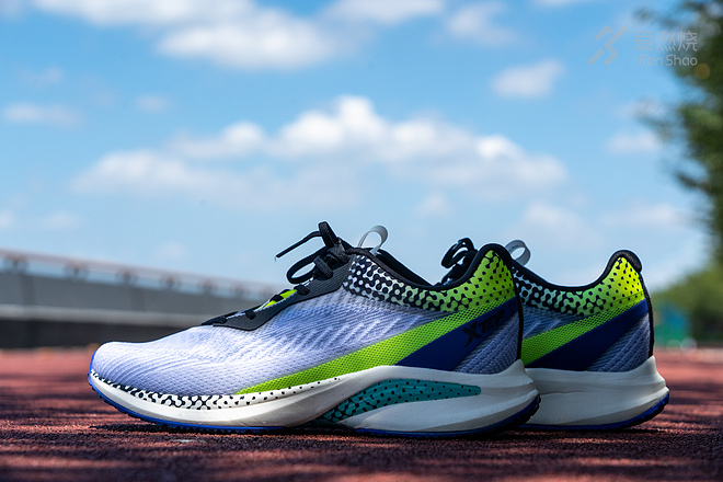 测评｜穿着騛速飞一会