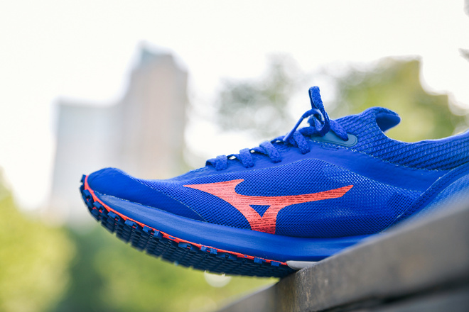 新鞋横评 | 各擅胜场！MIZUNO美津浓 新品大V鞋三兄弟