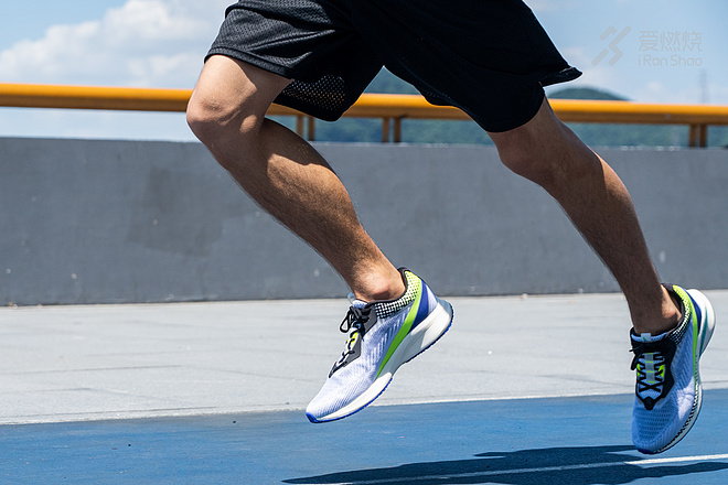 测评｜穿着騛速飞一会