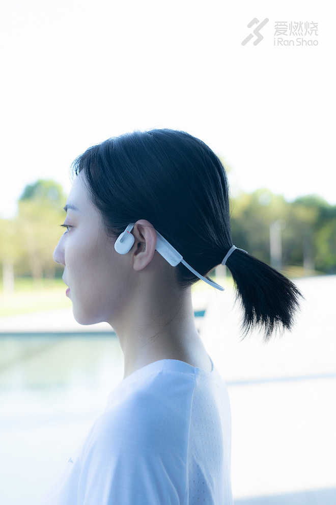 Open的运动耳机，绝不是Move时听个响儿