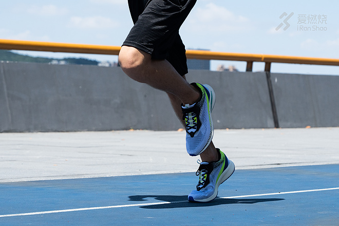 测评｜穿着騛速飞一会