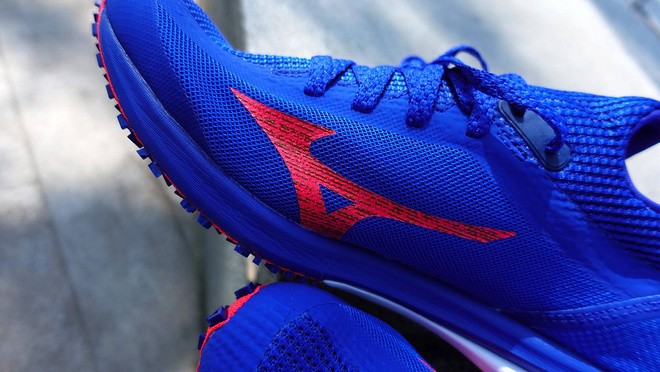 美津浓WAVE DUEL 2体验：WAVE黑科技重新回归