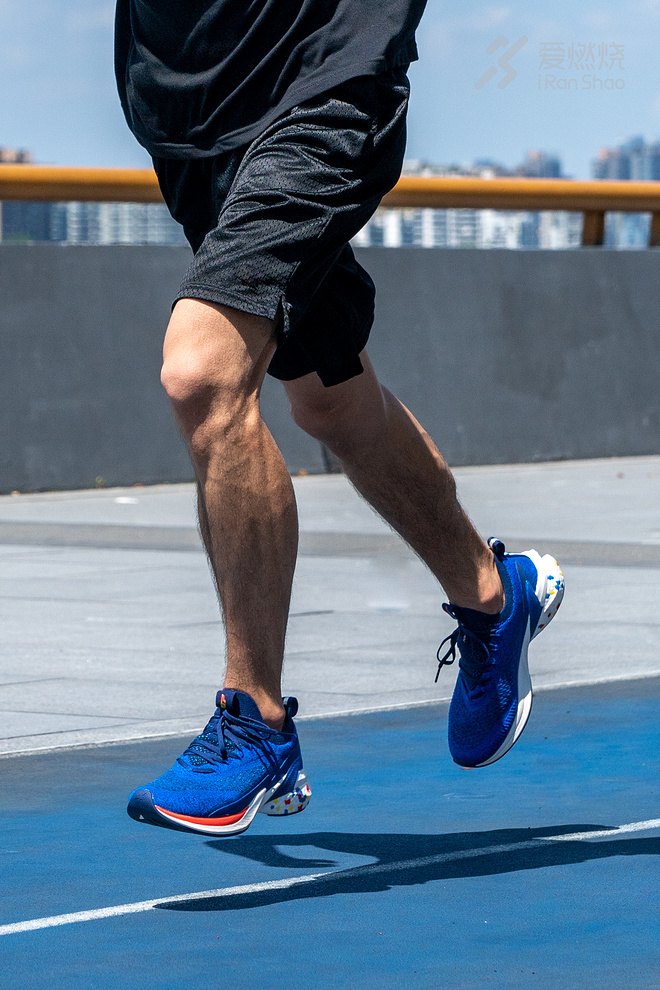 测评｜穿着騛速飞一会