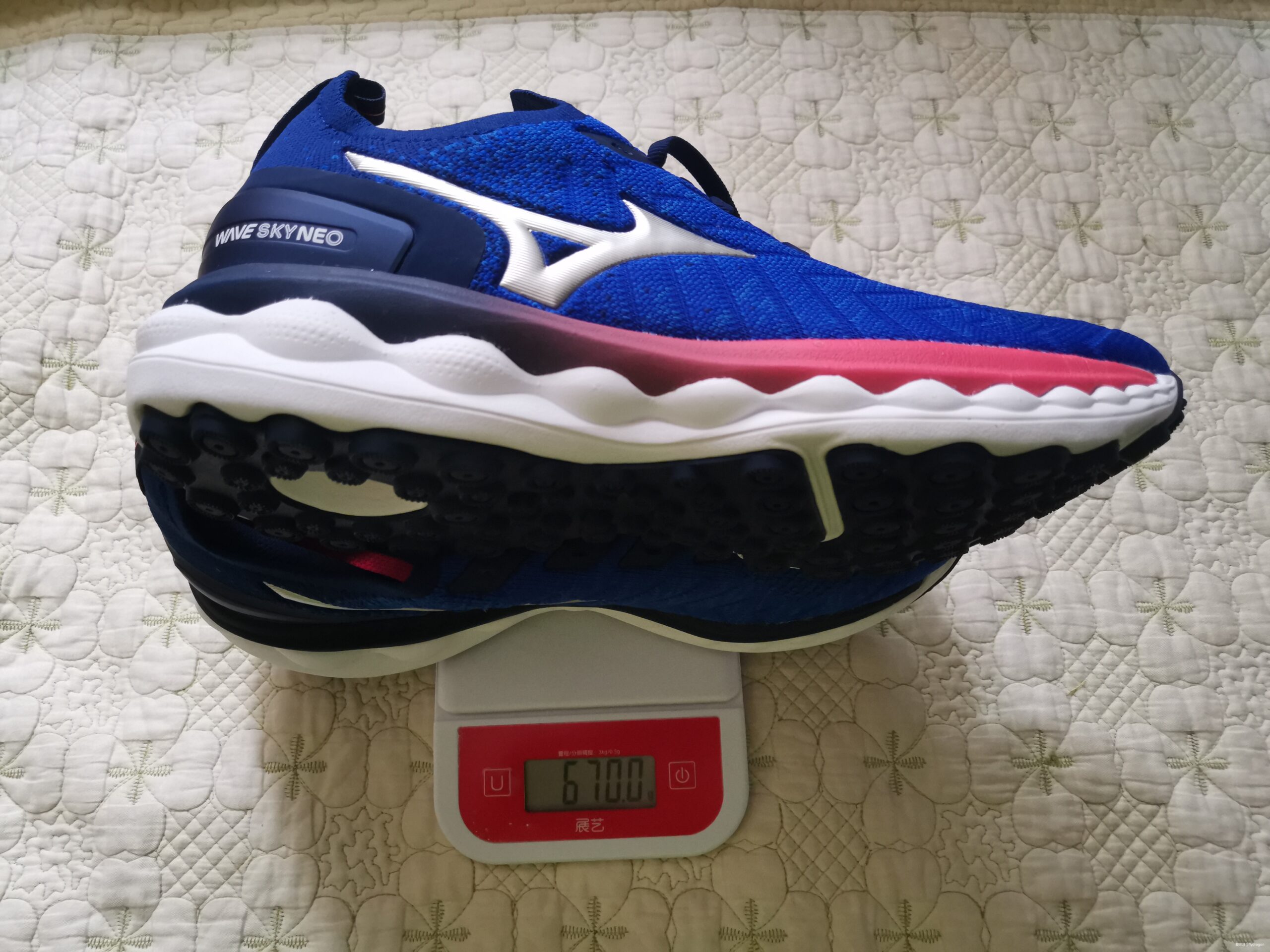 Mizuno美津浓舒适包裹慢跑鞋WAVE SKY NEO众测报告