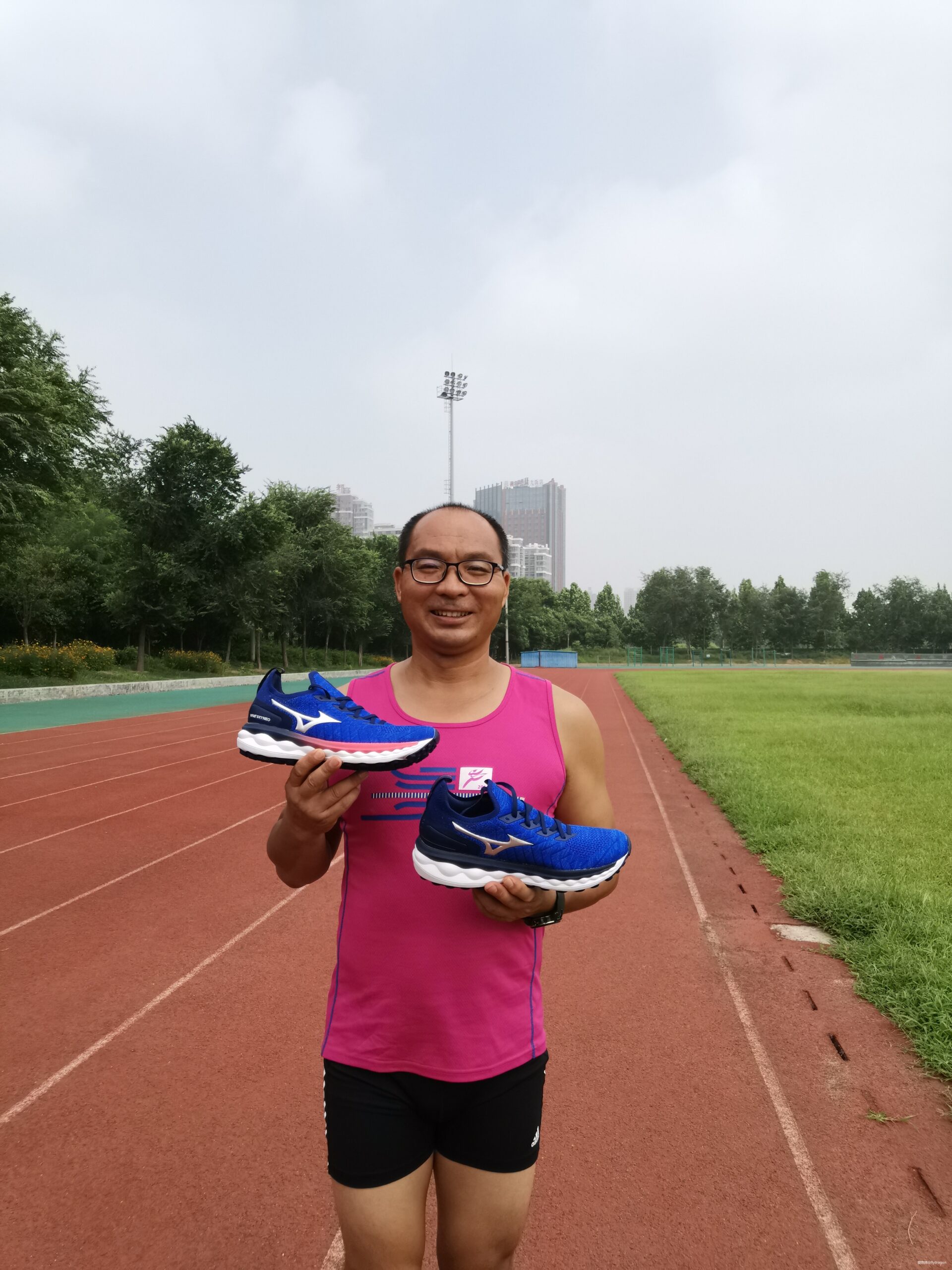 Mizuno美津浓舒适包裹慢跑鞋WAVE SKY NEO众测报告