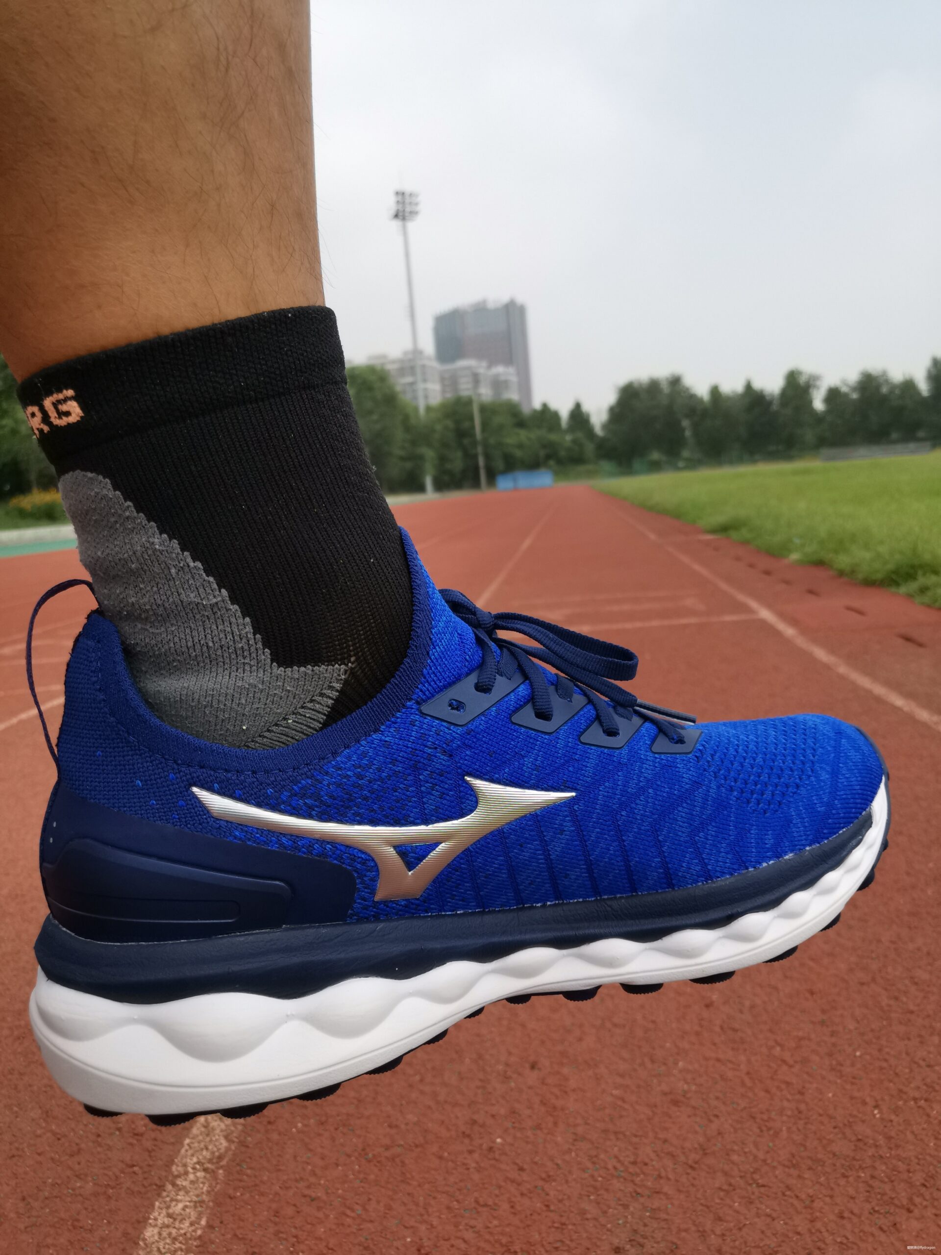 Mizuno美津浓舒适包裹慢跑鞋WAVE SKY NEO众测报告