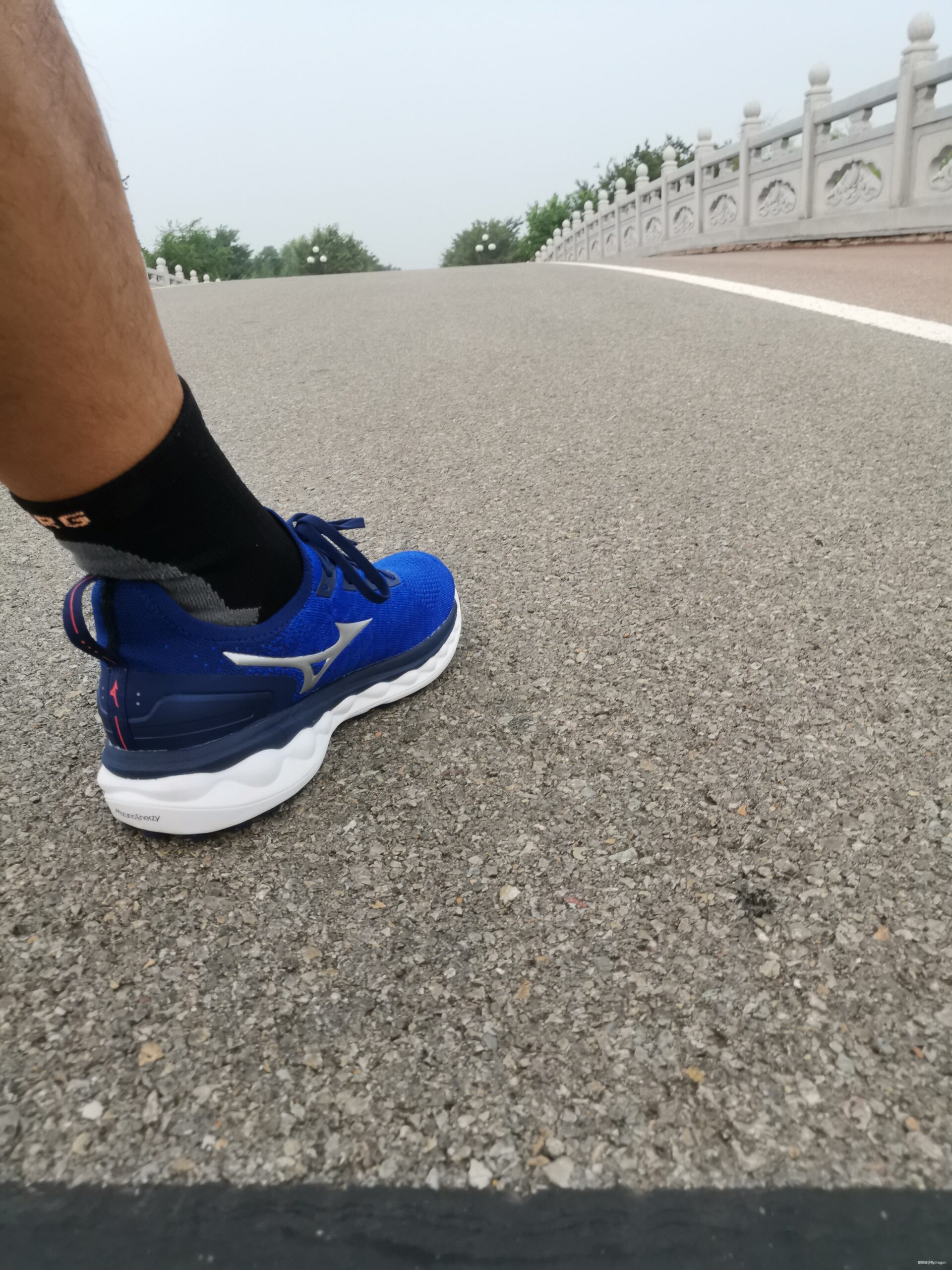 Mizuno美津浓舒适包裹慢跑鞋WAVE SKY NEO众测报告
