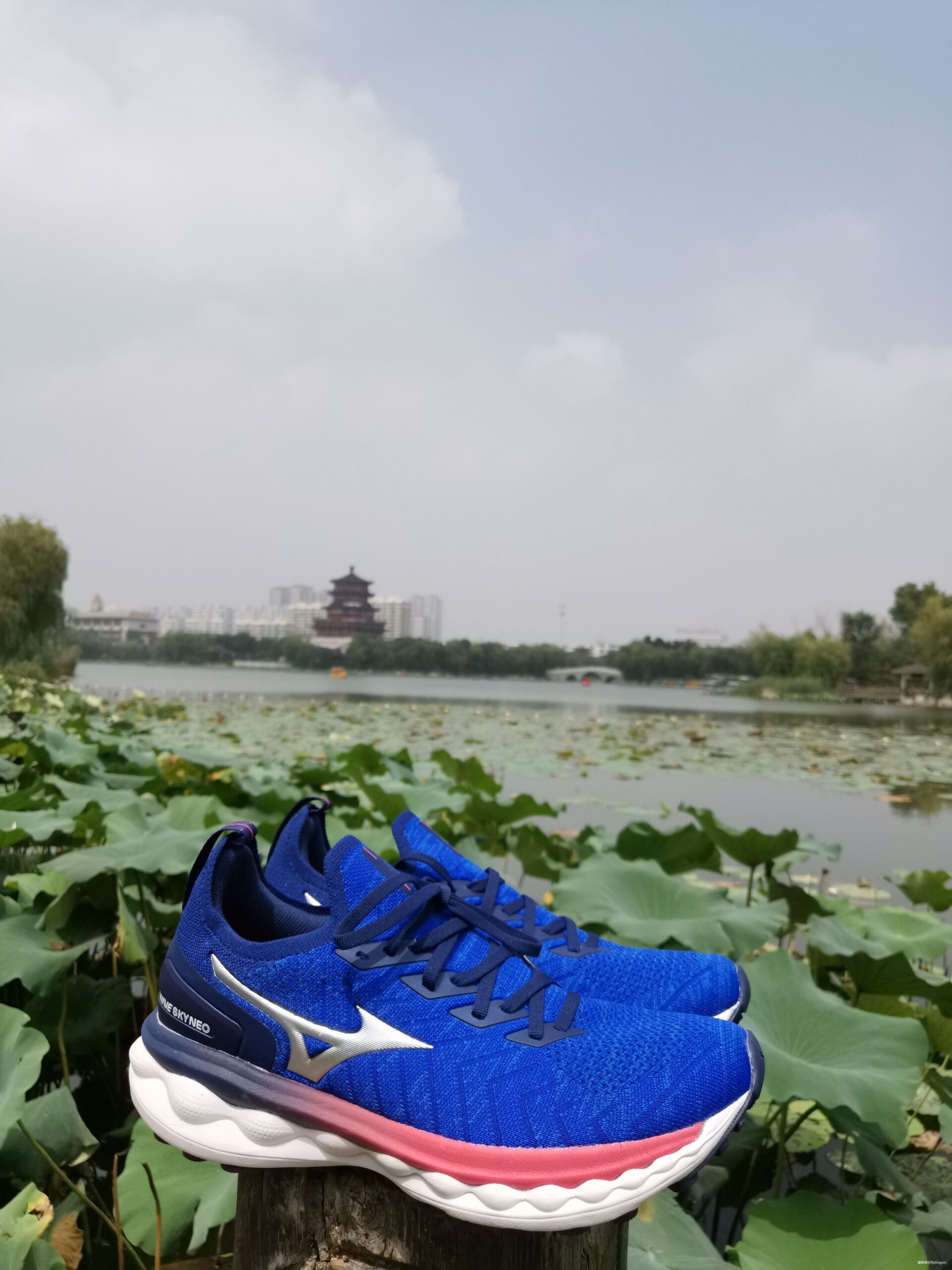 Mizuno美津浓舒适包裹慢跑鞋WAVE SKY NEO众测报告
