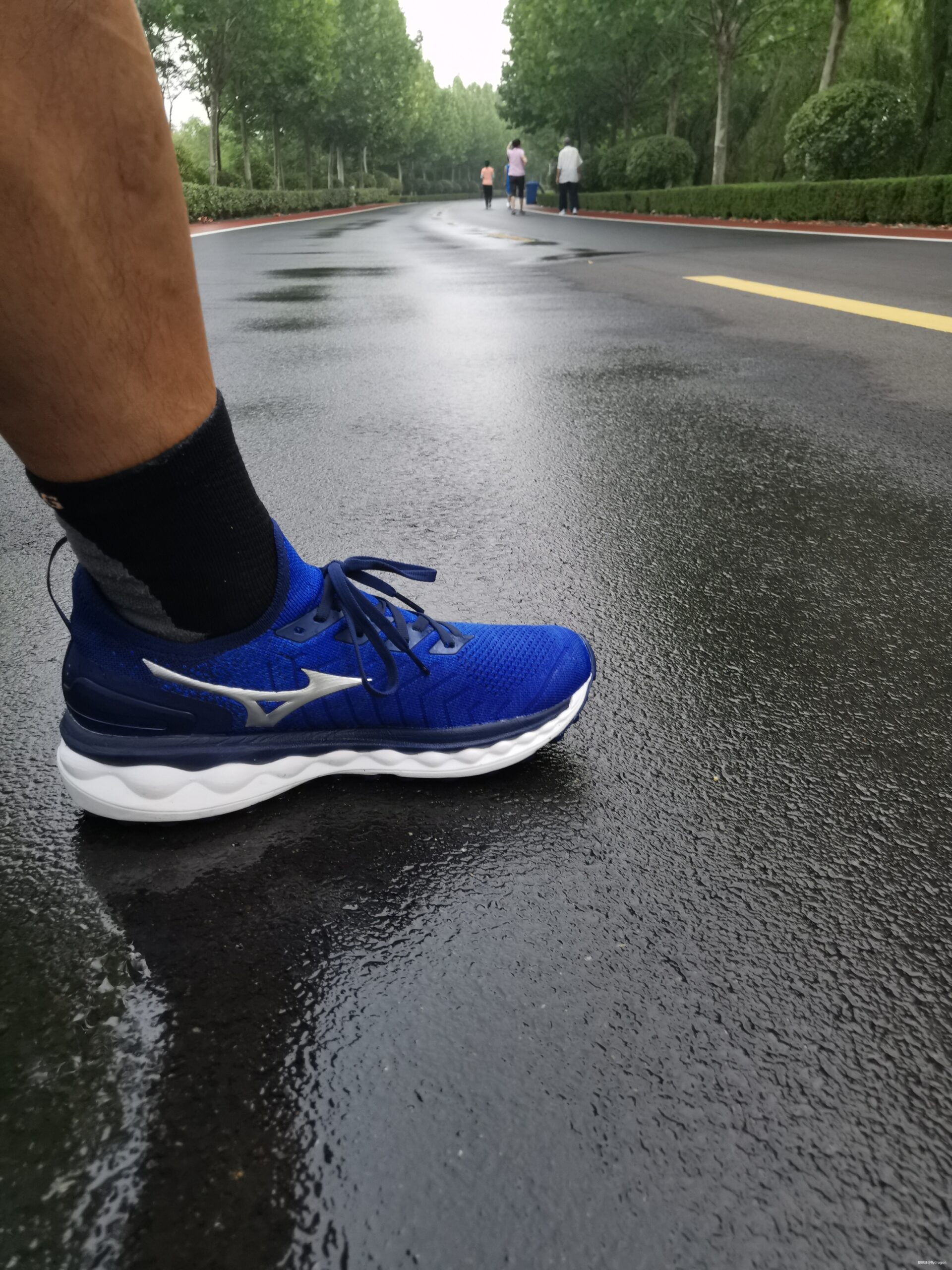 Mizuno美津浓舒适包裹慢跑鞋WAVE SKY NEO众测报告