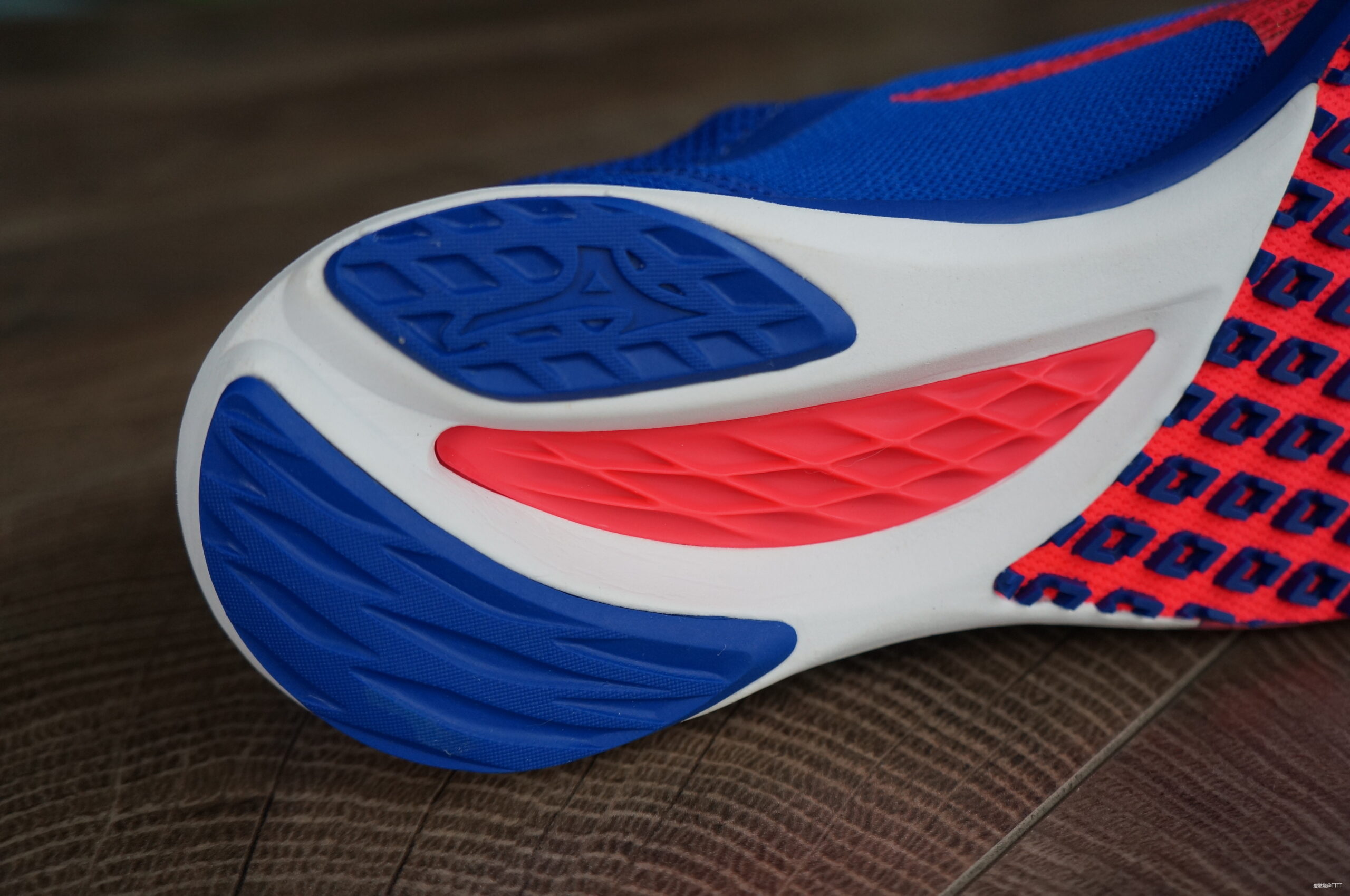 Wave Duel 2 --- 带刀侍卫般的PB利器