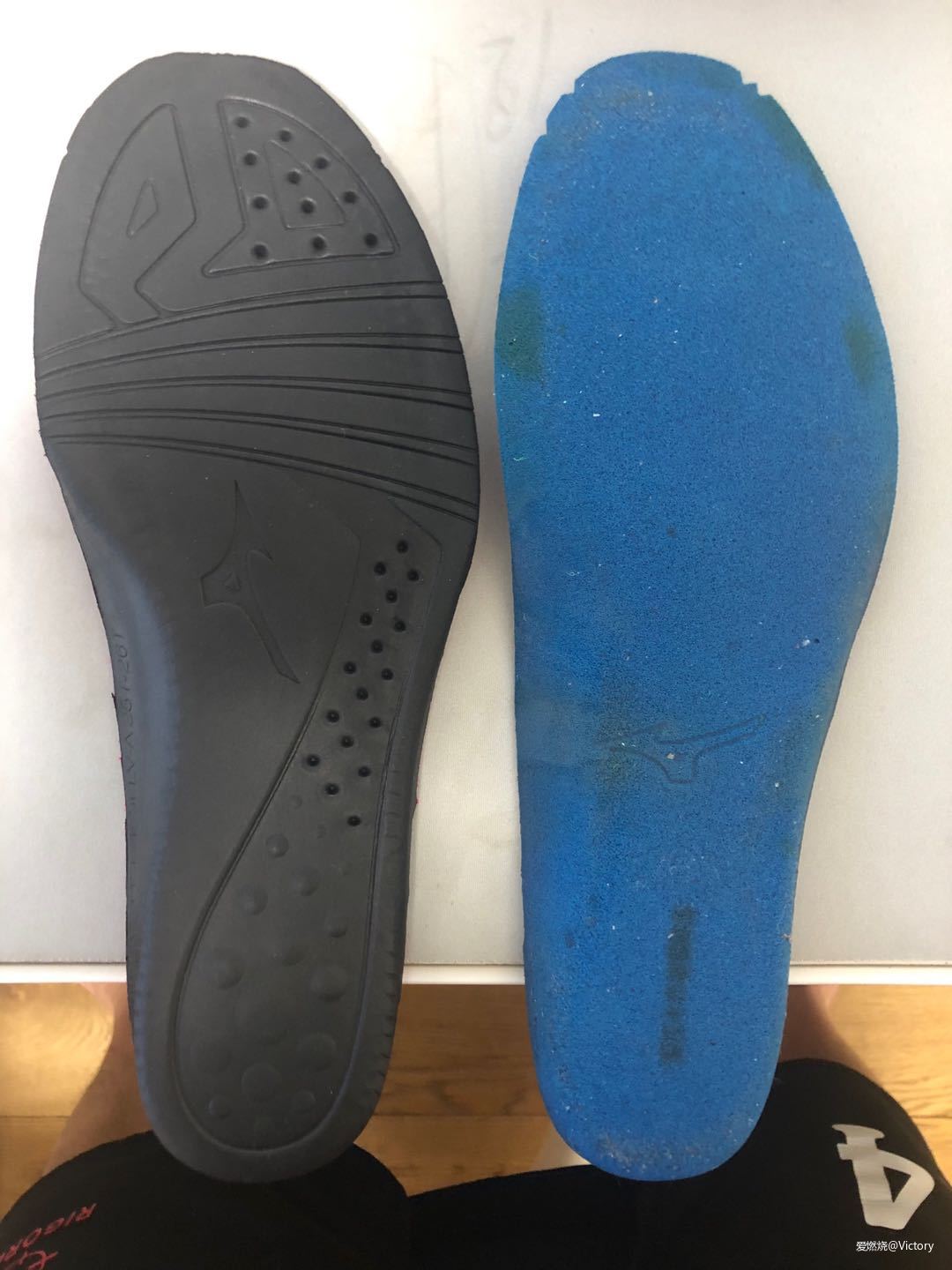 一双让我上脚一跑起来就联想到日系豪华车的慢跑鞋----美津浓WAVE SKY NEO测评