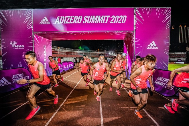 喜马拉雅极限越野游培泉100K夺冠 adidas发布adizero adios Pro | 跑圈十件事
