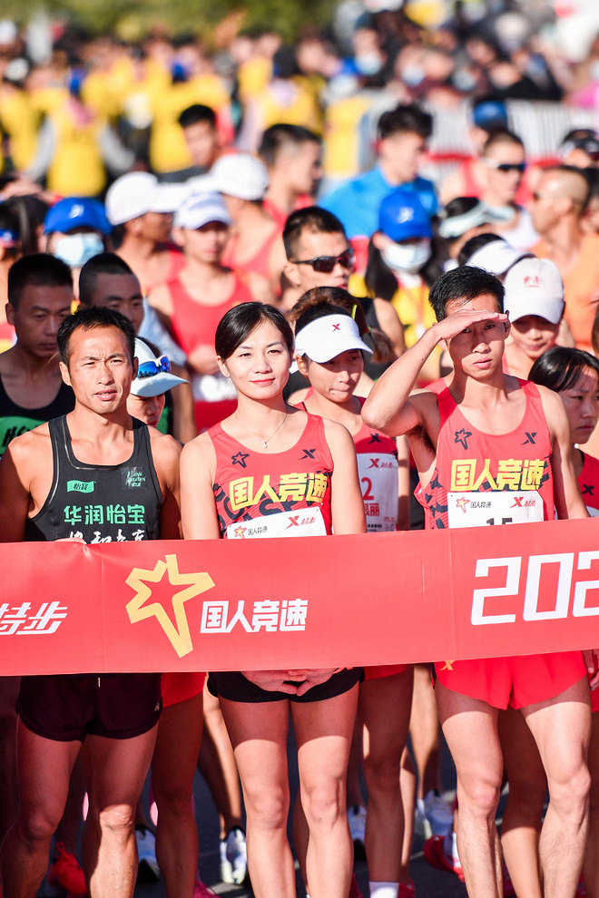 多伦马拉松赛 国人竞速的一次大考
