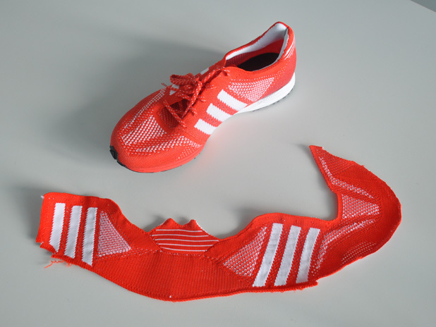 跑鞋鞋面是怎样炼成的