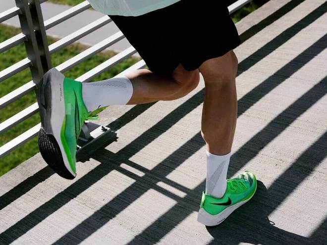 碳板一定能让你跑得更快？