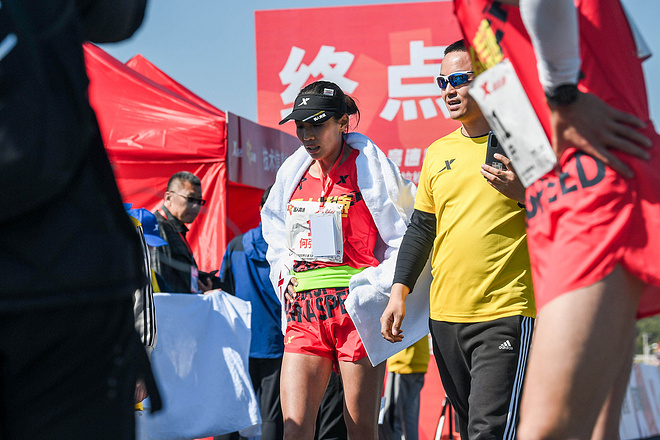 多伦马拉松赛 国人竞速的一次大考