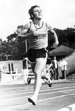 没有人能不吃不喝跑完全马