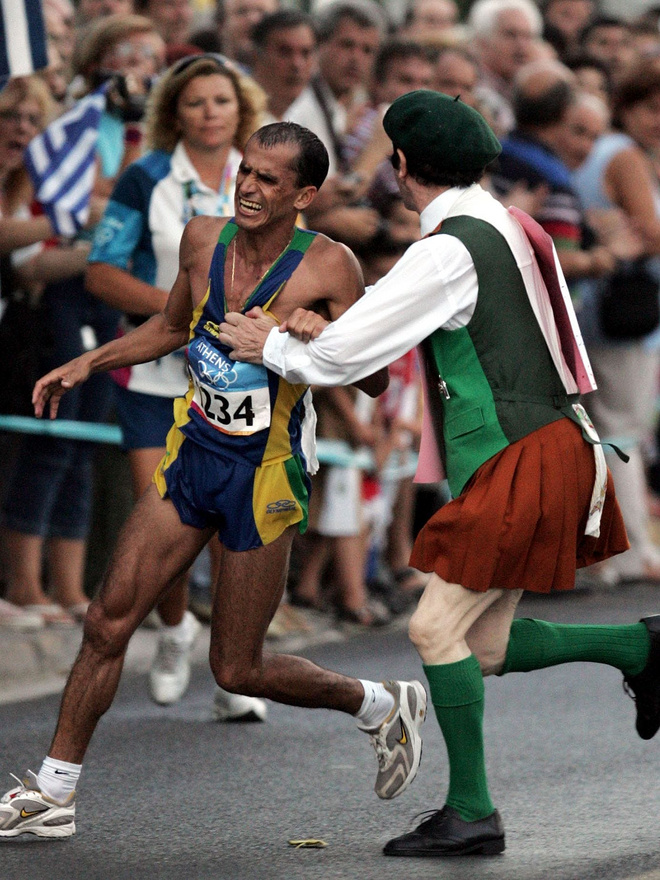 42.195 总有人和你一样命苦