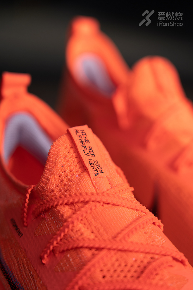 开箱 ｜从159到MANGO配色 NIKE AIR ZOOM ALPHAFLY NEXT% 未来是否更多色彩？