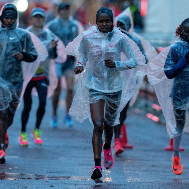 爆冷！基普乔格仅获2020伦马第8！小将Kitata夺冠！