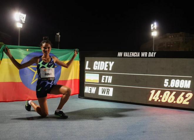 日照马拉松焦安静PB 国内外多项赛事敲定 | 跑圈十件事