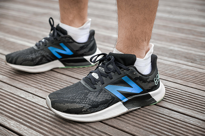 跑鞋｜冷硬作派 New Balance 890V8