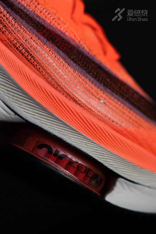 开箱 ｜从159到MANGO配色 NIKE AIR ZOOM ALPHAFLY NEXT% 未来是否更多色彩？
