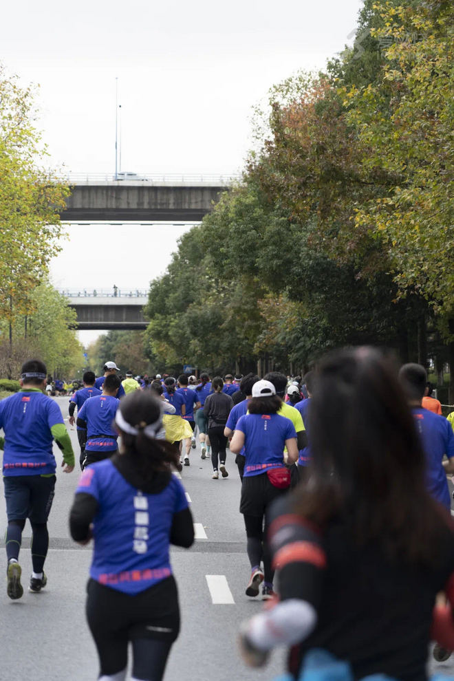 2020杭马｜在杭州跑过一千年