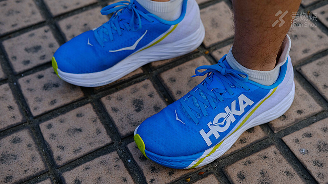 跑鞋｜火速前进 HOKA ONE ONE Rocket X