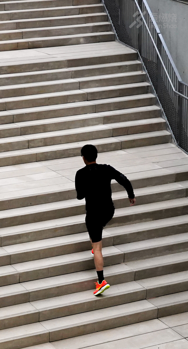 索康尼 Triumph 18  头等舱到底是什么感觉？