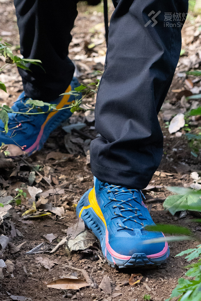 穿一双灭霸去 Go Hiking