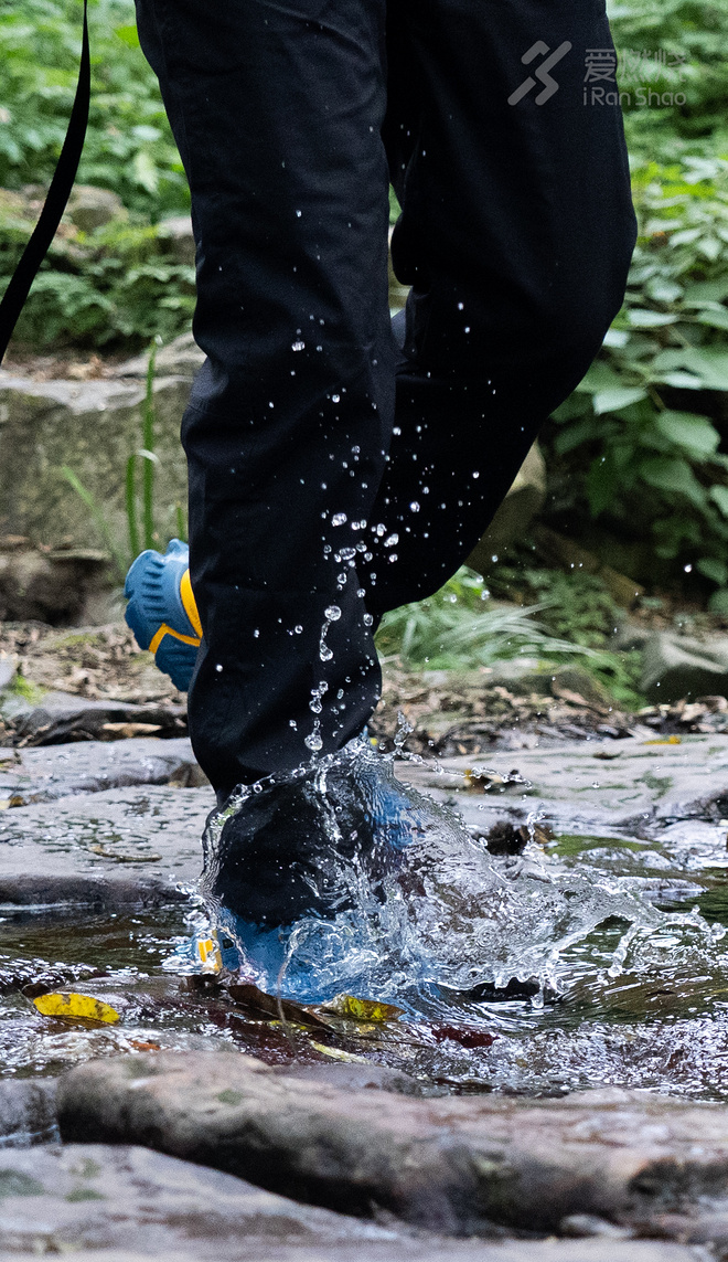 穿一双灭霸去 Go Hiking