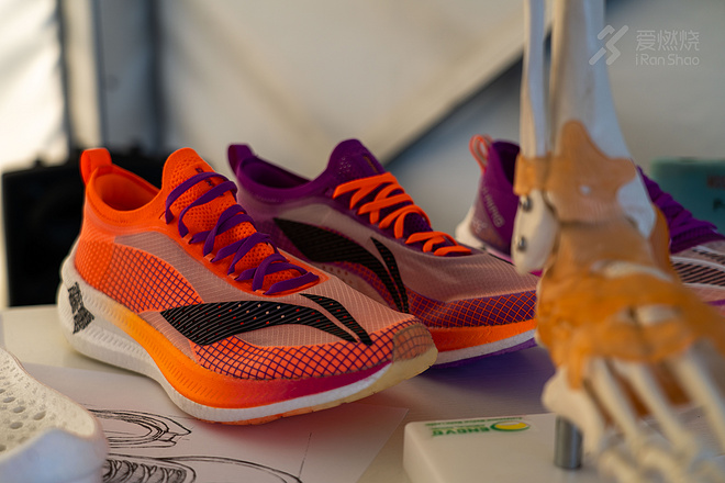 李宁飞电2.0 来自东方思维