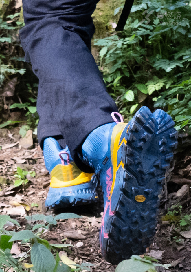 穿一双灭霸去 Go Hiking