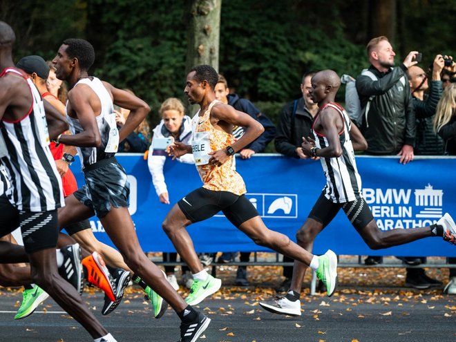 比赛中怎样跟跑能让自己的成绩更好？