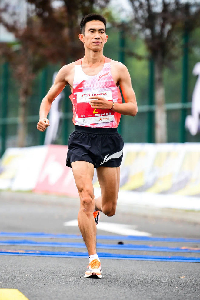 2020杭马｜在杭州跑过一千年